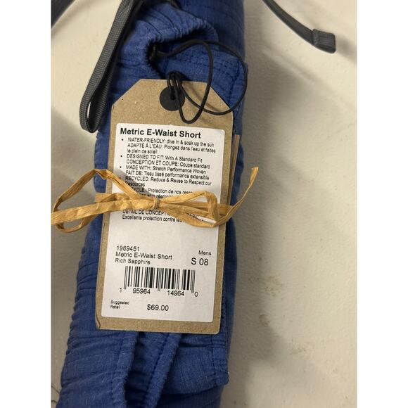 Metric E-Waist Shorts 8" - Picture 2 of 2